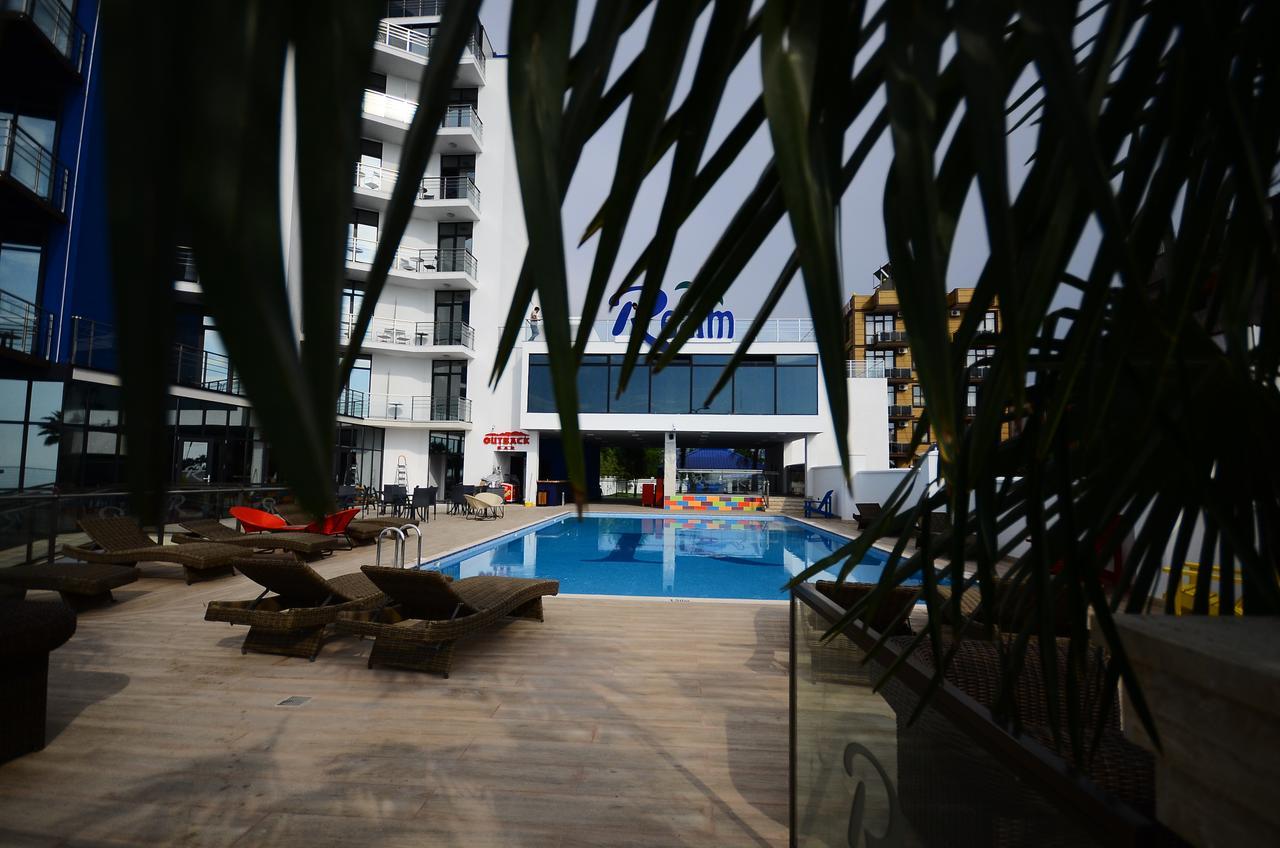 Batumi Palm Hotel Exterior photo